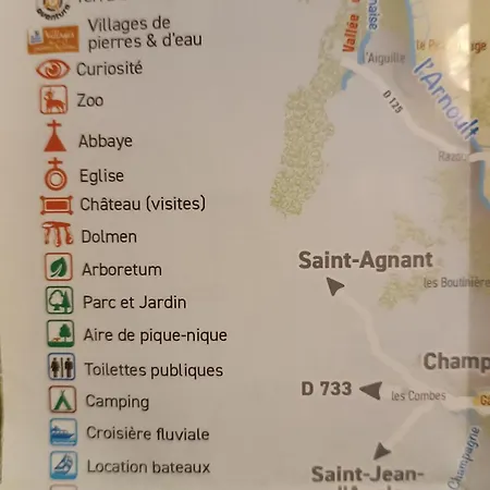 Meublé De Tourisme Petit Chail Savinien Hébergement de vacances *