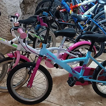 Meublé De Tourisme Petit Chail Savinien * Saint-Savinien