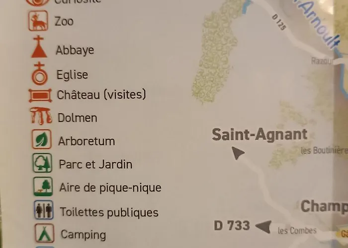 Meublé De Tourisme Petit Chail Savinien Сasa de vacaciones *